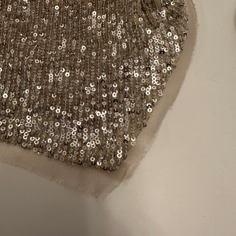 NONCHALANT LABEL, Asymmetrical Sequin Top Size M - Picture 11 of 14
